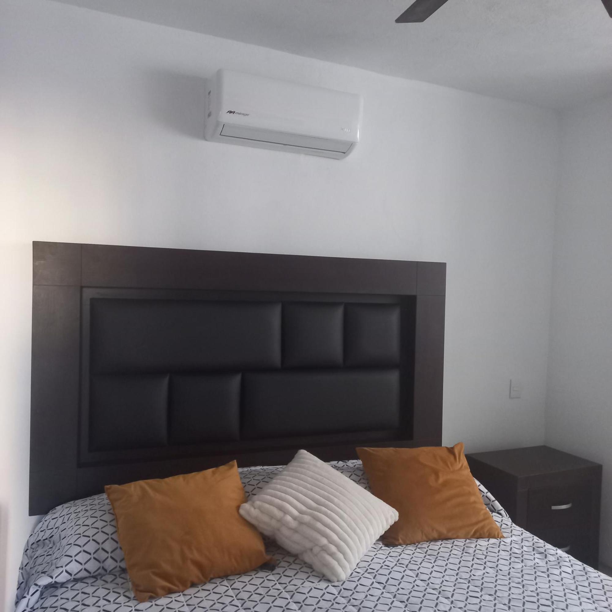 Hermosa Casa En Orilla Del Lago -Zona De Villedos- San Cristobal Zapotitlan Exteriör bild
